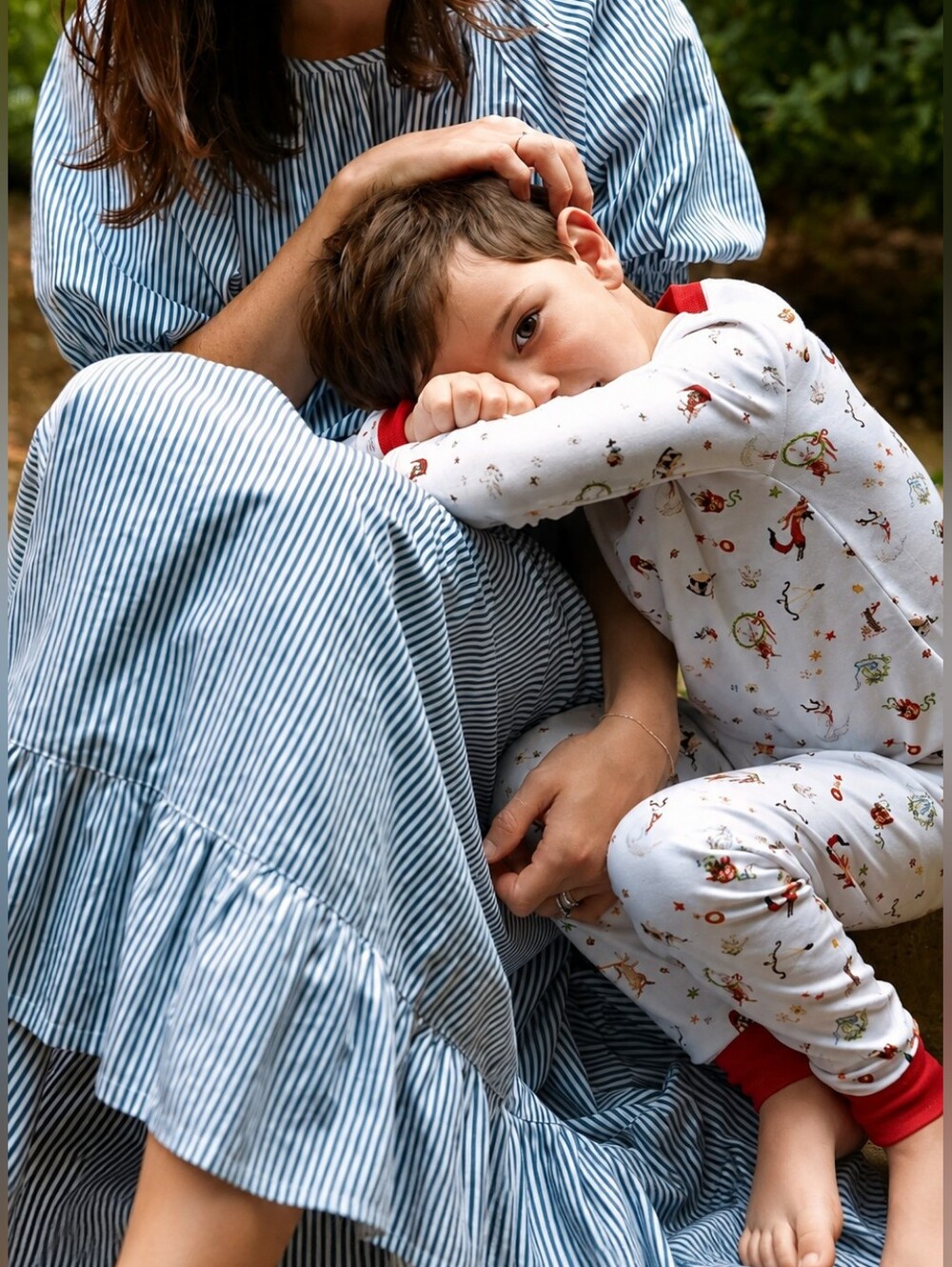 LAKE Kid's Long Long Holiday Inslee Pattern Pajama Set - Red Trim